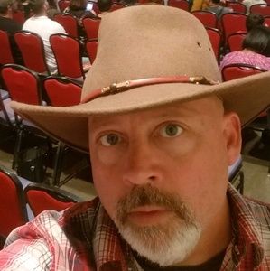 Meet your Posher, Jay